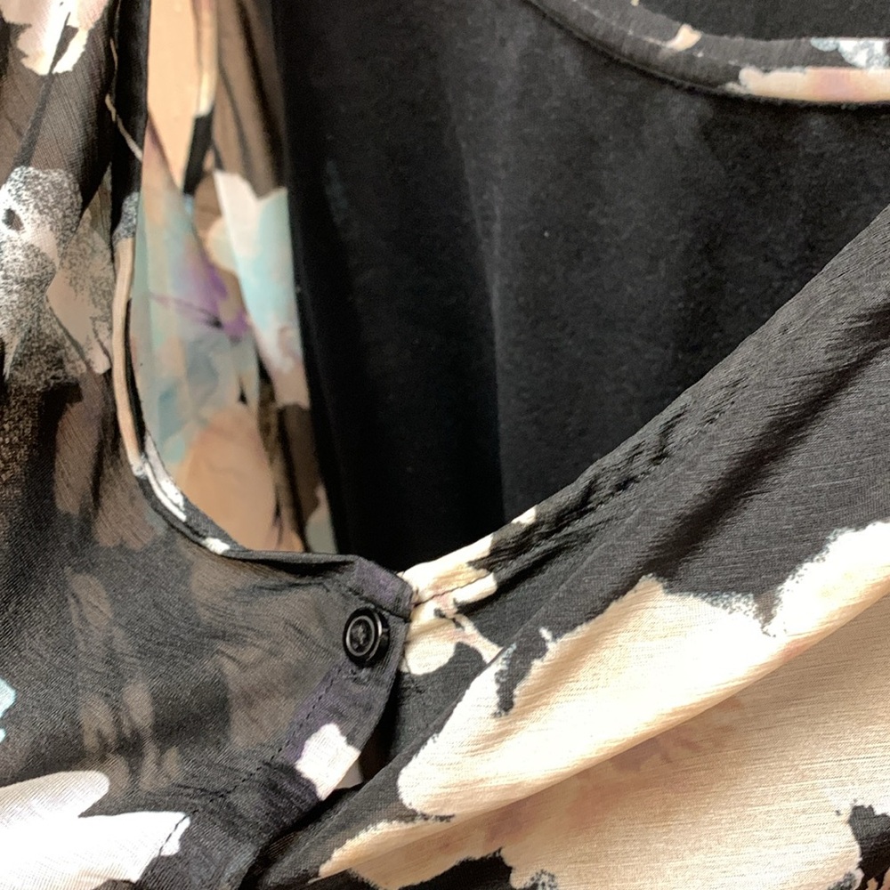 Simply Vera Wang Top - Picture 8 of 10